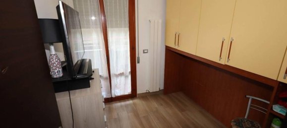 5 rooms Apartment in Torrita di Siena, Italy No. 25782 25