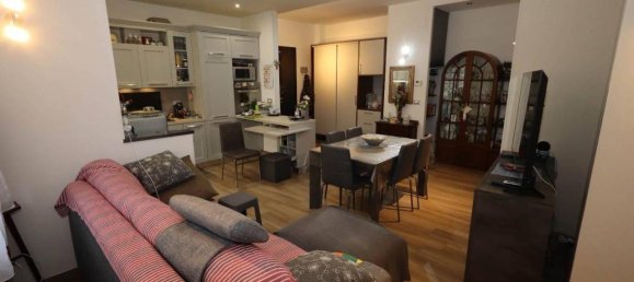 5 rooms Apartment in Torrita di Siena, Italy No. 25782 7