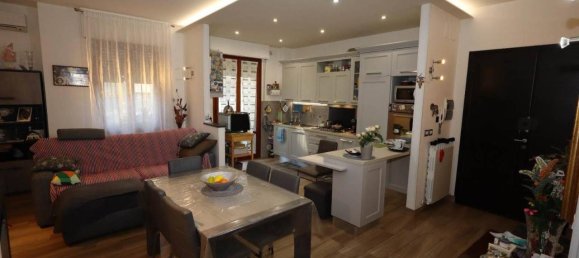 5 rooms Apartment in Torrita di Siena, Italy No. 25782 9