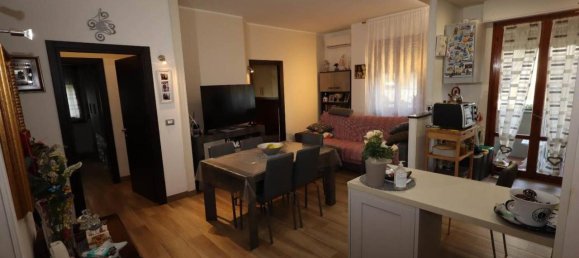5 rooms Apartment in Torrita di Siena, Italy No. 25782 8