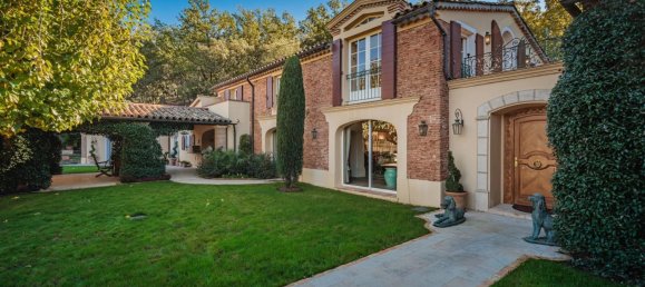 4 bedrooms Villa in Grimaud, France No. 815 20