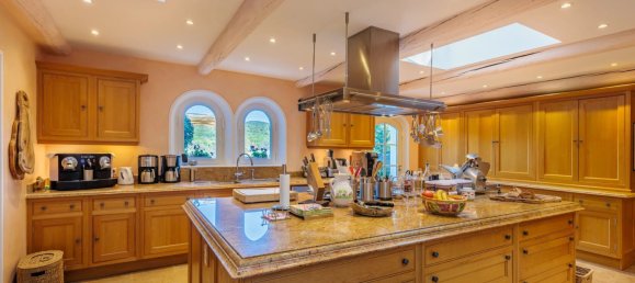 4 Schlafzimmer Villa in Grimaud, France, Nr. 815 11