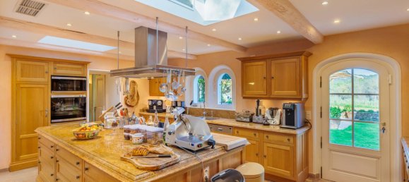 4 Schlafzimmer Villa in Grimaud, France, Nr. 815 12