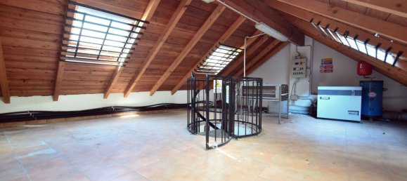 114m² Commercial property in Campo Ligure, Italy No. 333902 23