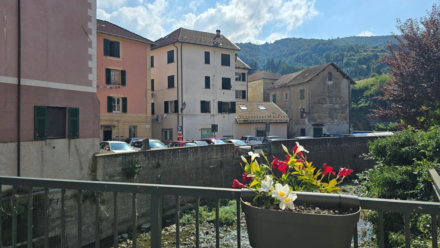 114m² Commercial property in Campo Ligure, Italy No. 333902