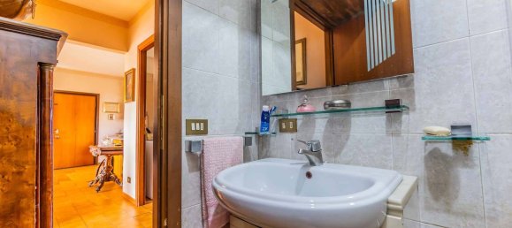 2 bedrooms Apartment in Rome, Italy No. 297885 12