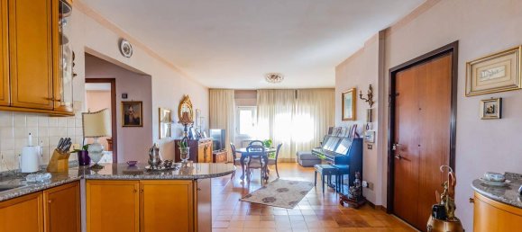 2 bedrooms Apartment in Rome, Italy No. 297885 16
