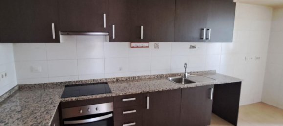 Apartamento de 3 dormitorios en La Florida, Spain No. 167992 5