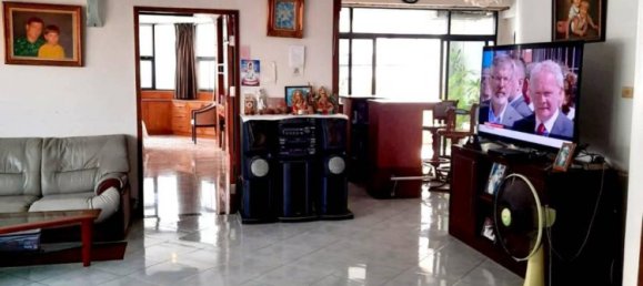 3 bedrooms Condo in Pattaya, Thailand No. 135 8