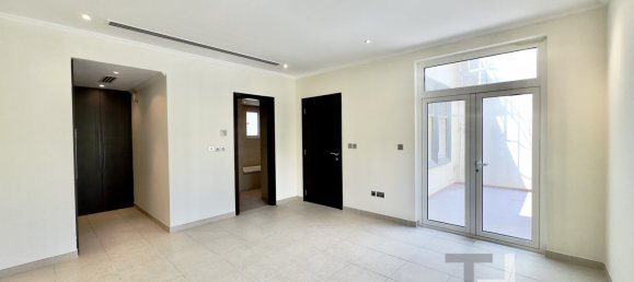 Villa de 3 dormitorios en Jumeirah Park, UAE No. 95711 10