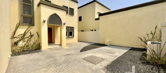 Villa de 3 dormitorios en Jumeirah Park, UAE No. 95711 7