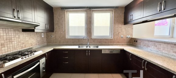 Villa de 3 dormitorios en Jumeirah Park, UAE No. 95711 4