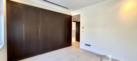 Villa de 3 dormitorios en Jumeirah Park, UAE No. 95711 13