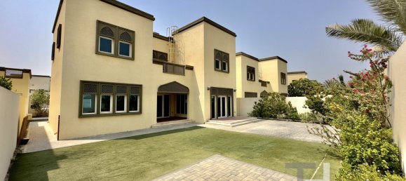 Villa de 3 dormitorios en Jumeirah Park, UAE No. 95711 8