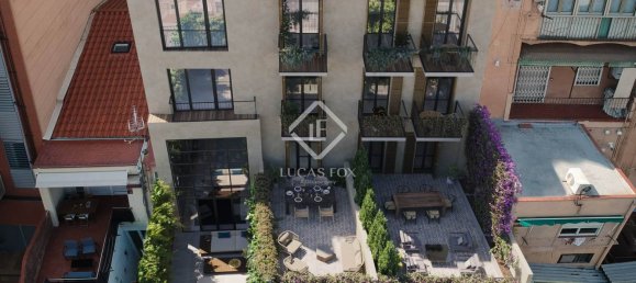 2 bedrooms Apartment in Eixample, Spain No. 24804 2