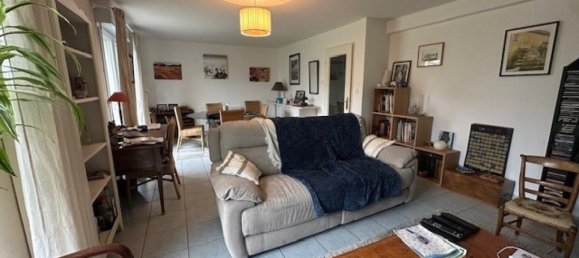 4 bedrooms Villa in Meucon, France No. 206318 6