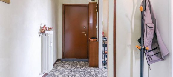 2 bedrooms Apartment in Milan, Italy No. 361586 8