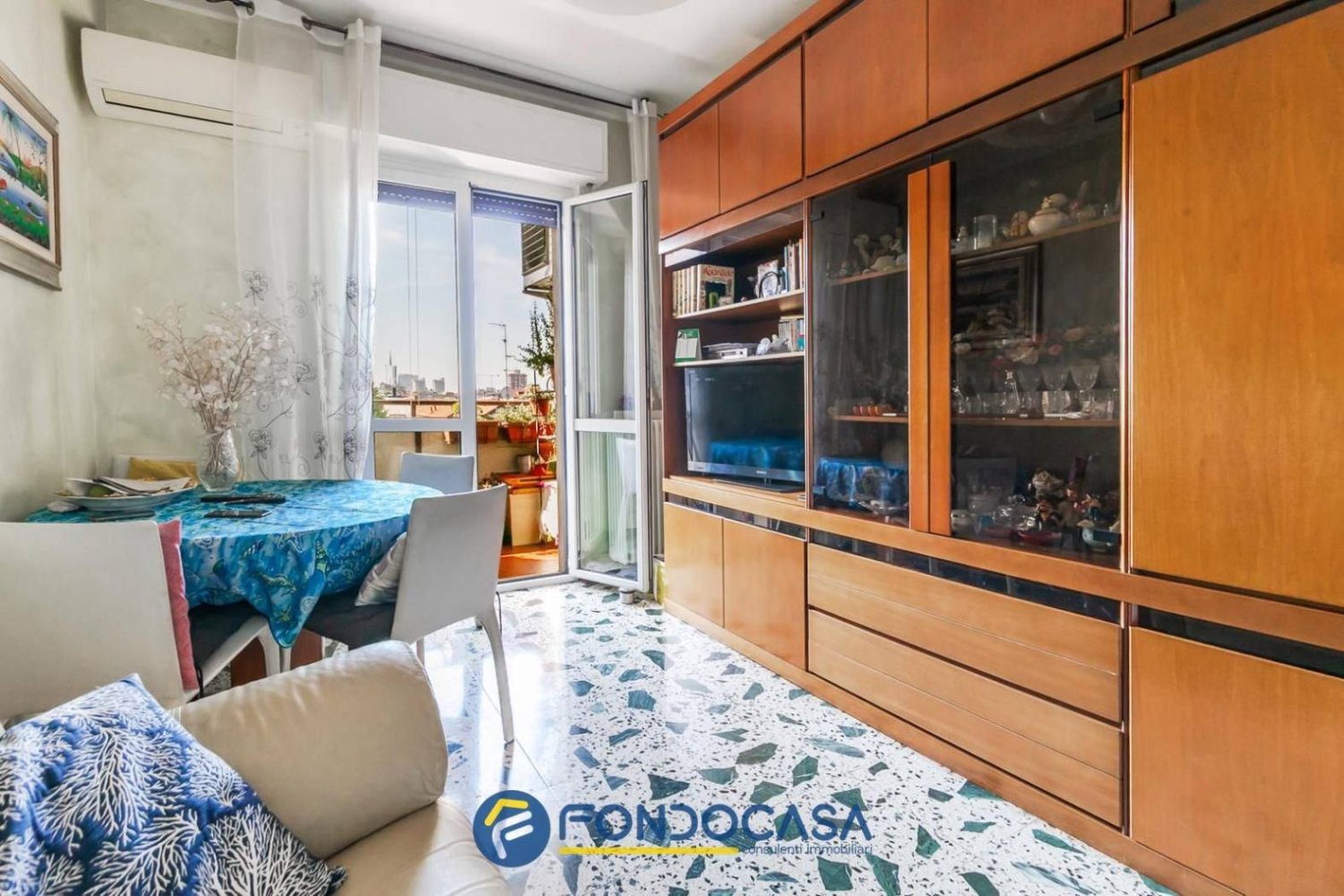 2 bedrooms Apartment in Milan, Italy No. 361586