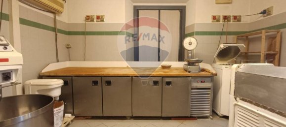 Propiedad comercial de 3 habitaciónes en Lurano, Italy No. 273641 6