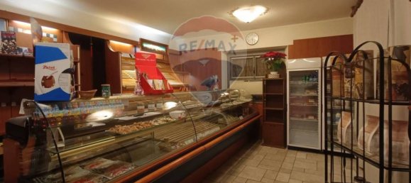 Propiedad comercial de 3 habitaciónes en Lurano, Italy No. 273641 4