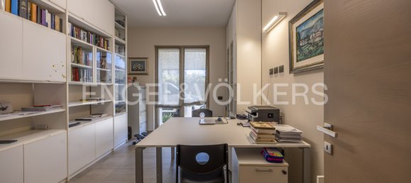 5 bedrooms Villa in Lavagno, Italy No. 263278 13