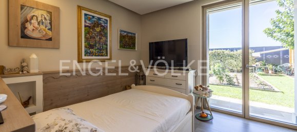 5 bedrooms Villa in Lavagno, Italy No. 263278 8