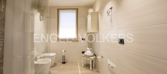 5 bedrooms Villa in Lavagno, Italy No. 263278 5