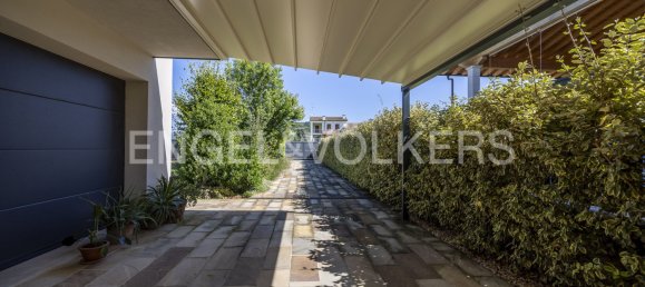 5 bedrooms Villa in Lavagno, Italy No. 263278 20