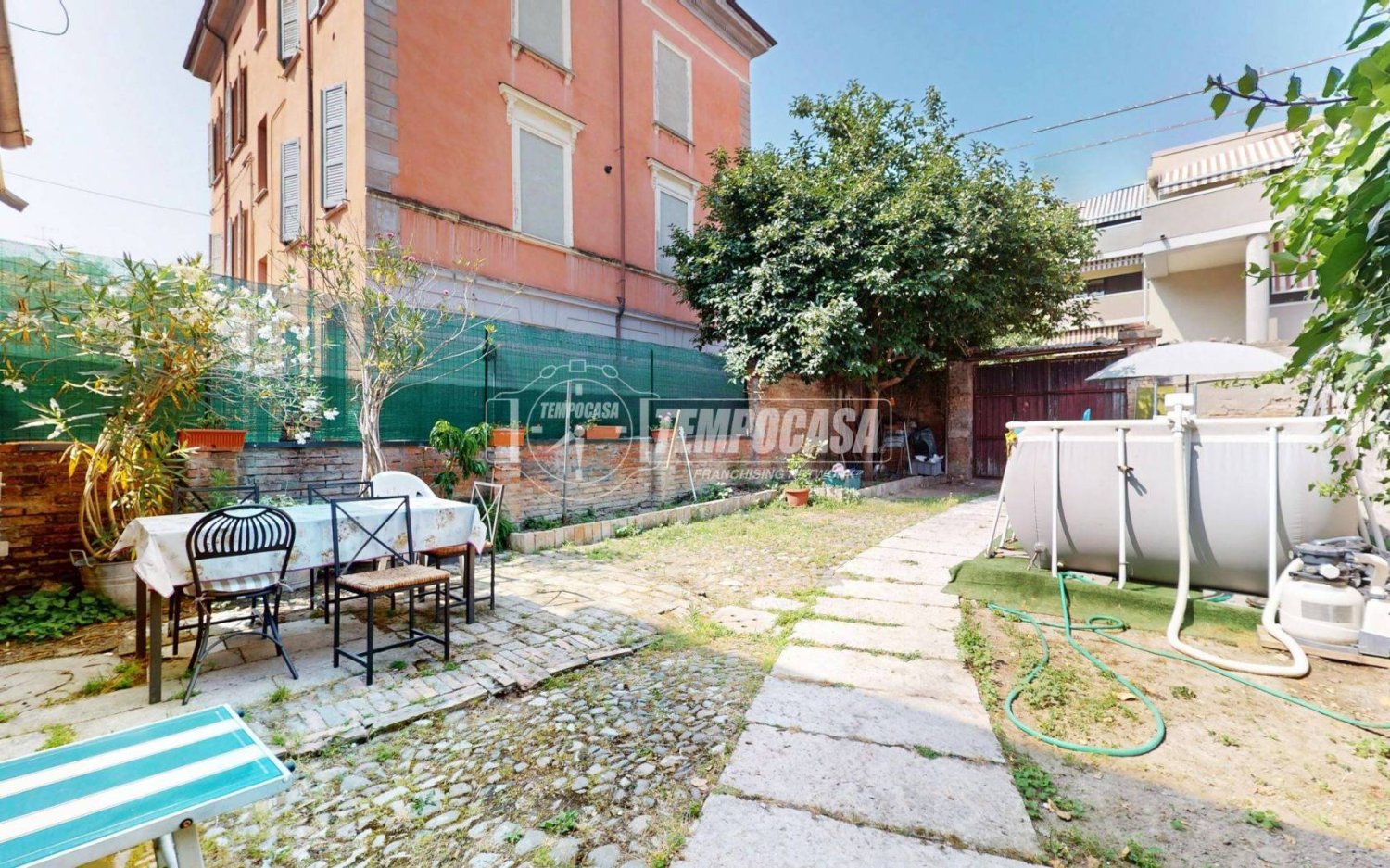 3 bedrooms Apartment in Guastalla, Italy No. 297998