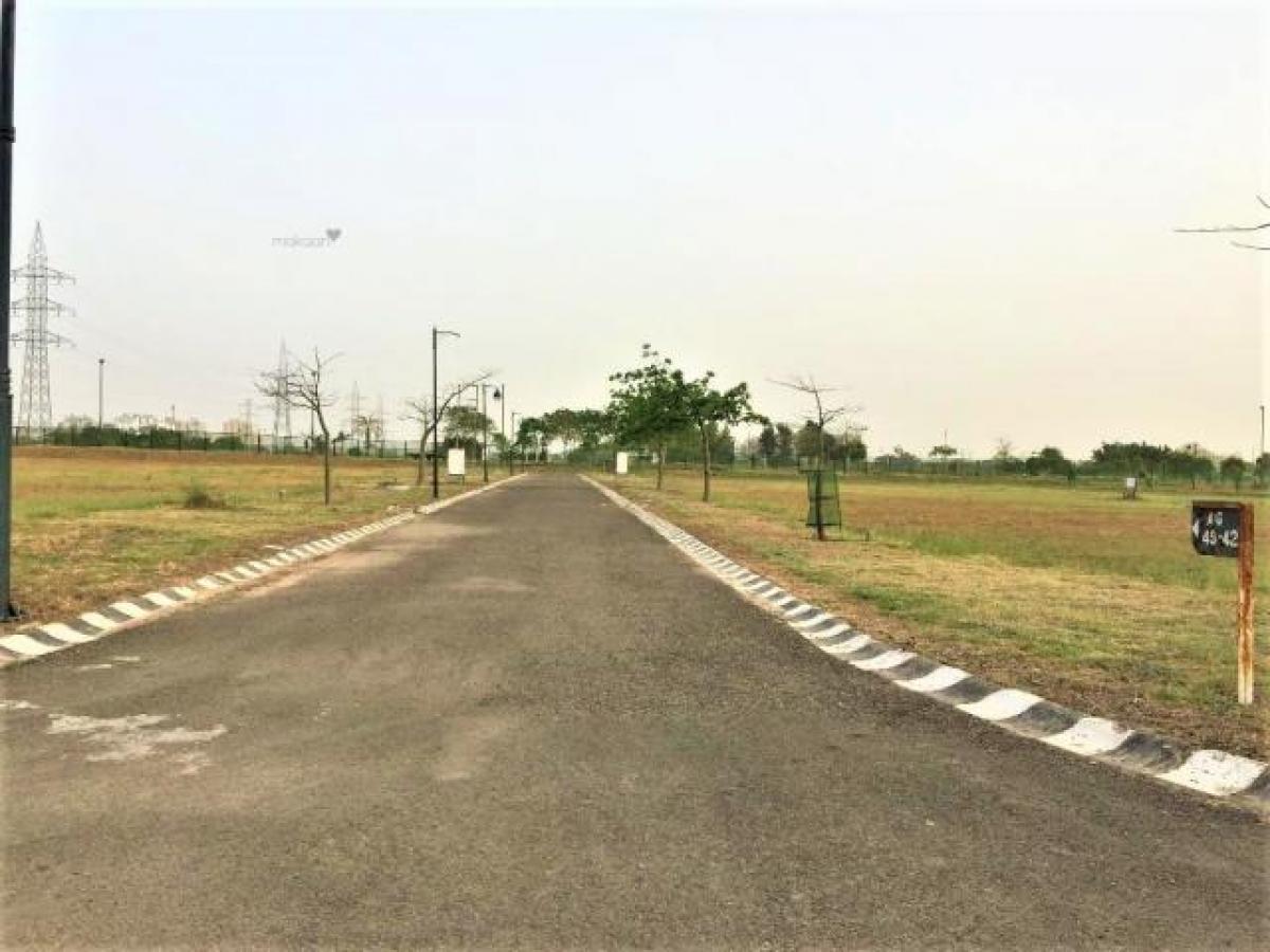 Land in Mohali, India No. 34672
