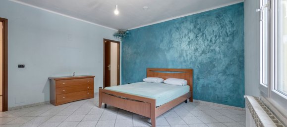 3 bedrooms Apartment in Zola Predosa, Italy No. 318757 8