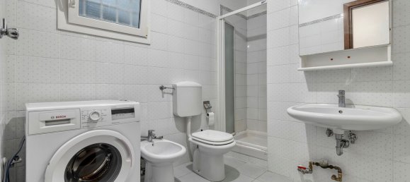 3 bedrooms Apartment in Zola Predosa, Italy No. 318757 4