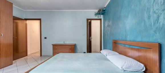 3 bedrooms Apartment in Zola Predosa, Italy No. 318757 9