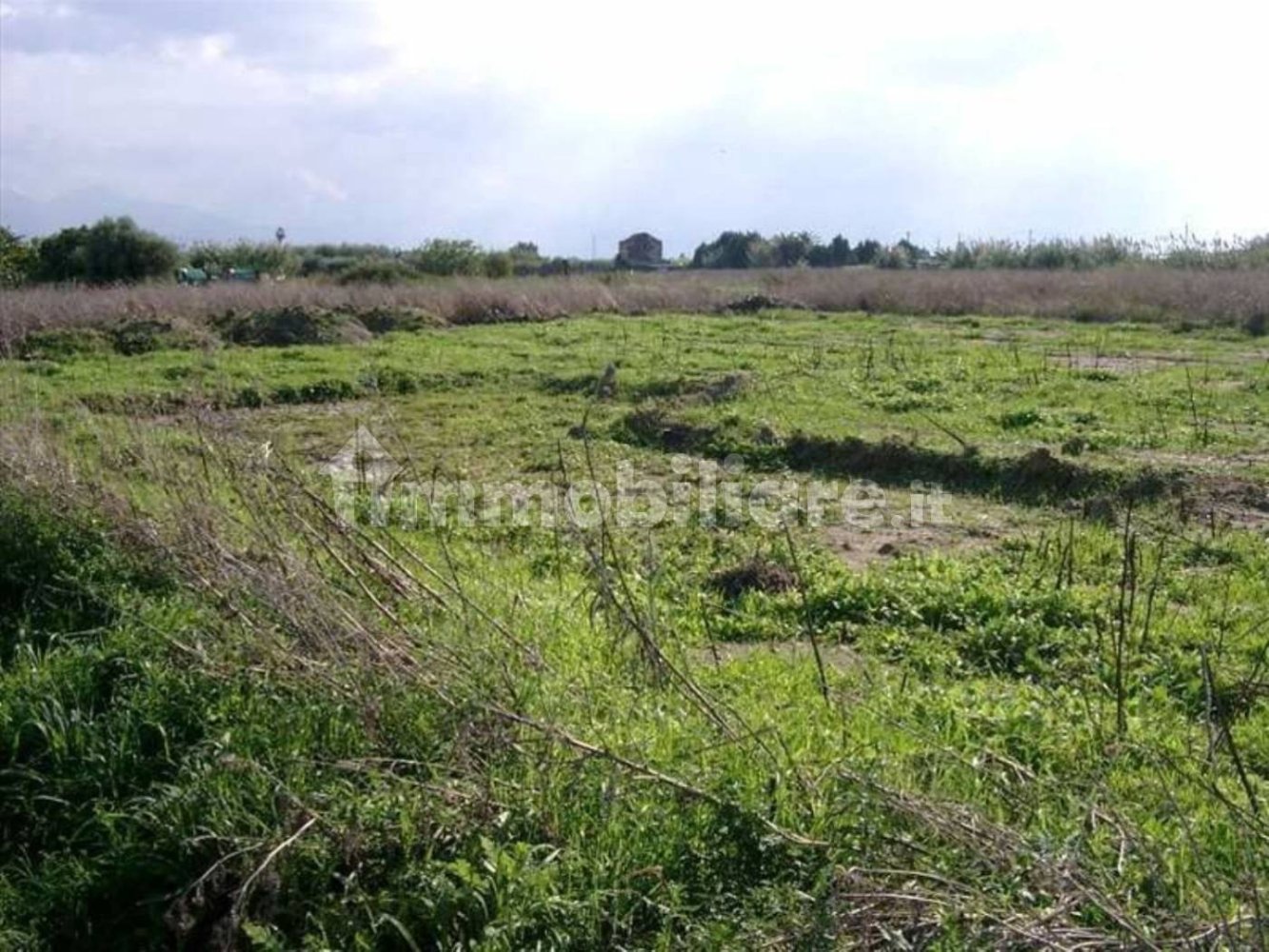 Terreno en Milazzo, Italy 11000 m² No. 117789