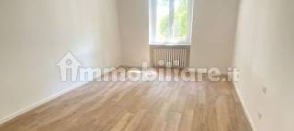 2 bedrooms Apartment in Pavia, Italy No. 378755 5
