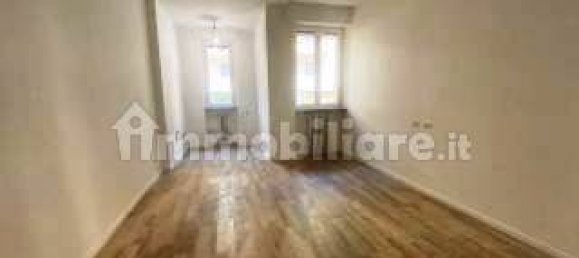 2 bedrooms Apartment in Pavia, Italy No. 378755 2