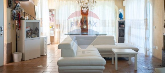 2 bedrooms House in Arcevia, Italy No. 295514 17