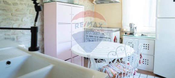 2 bedrooms House in Arcevia, Italy No. 295514 2