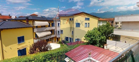 Apartamento de 4 dormitorios en Villafranca in Lunigiana, Italy No. 356188 8