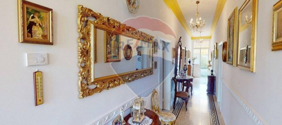 Apartamento de 4 dormitorios en Villafranca in Lunigiana, Italy No. 356188 42