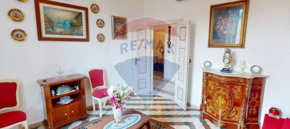 Apartamento de 4 dormitorios en Villafranca in Lunigiana, Italy No. 356188 34