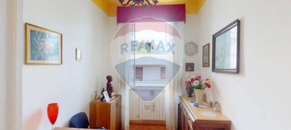Apartamento de 4 dormitorios en Villafranca in Lunigiana, Italy No. 356188 37