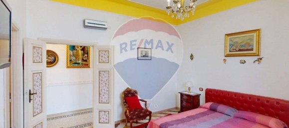 Apartamento de 4 dormitorios en Villafranca in Lunigiana, Italy No. 356188 27