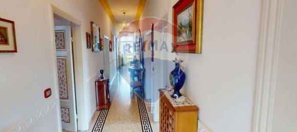 Apartamento de 4 dormitorios en Villafranca in Lunigiana, Italy No. 356188 36
