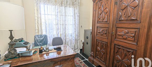 8 rooms Apartment in Genoa, Italy No. 27911 29