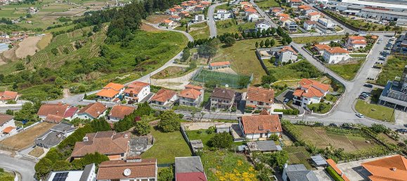 4 bedrooms House in Felgueiras, Portugal No. 26480 33