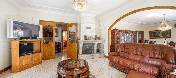 4 bedrooms House in Felgueiras, Portugal No. 26480 6