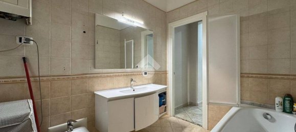 Apartamento T2 em Portici, Italy N.º 189221 18