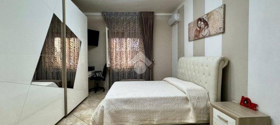 Apartamento T2 em Portici, Italy N.º 189221 14