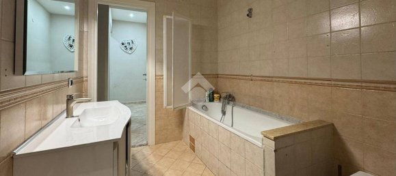 Apartamento T2 em Portici, Italy N.º 189221 19